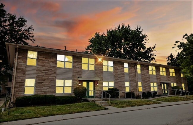 Foto del edificio - Pine Glen