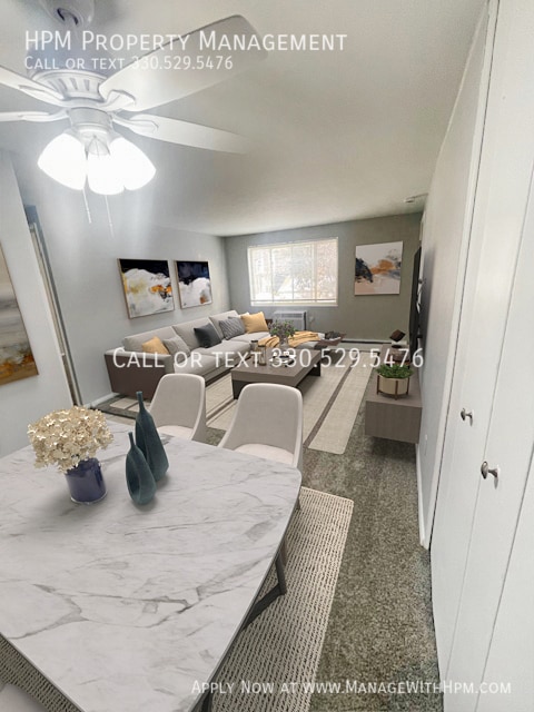 Foto del edificio - 20604 Lorain Rd