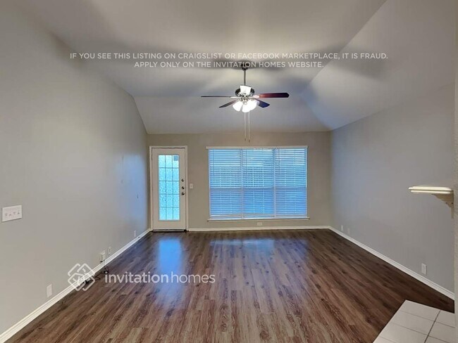 Foto del edificio - 4737 Park Downs Dr