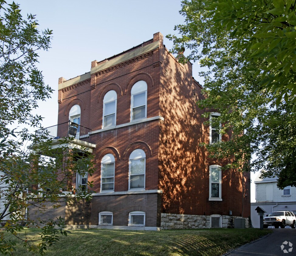 5519 Magnolia Ave, Saint Louis, MO 63139 Apartments in Saint Louis