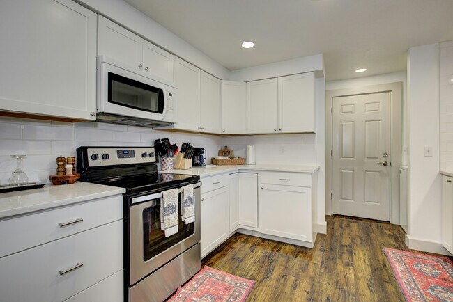 Foto del edificio - 8561 W Goddard Rd