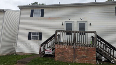 Building Photo - 5 James Preston Ct