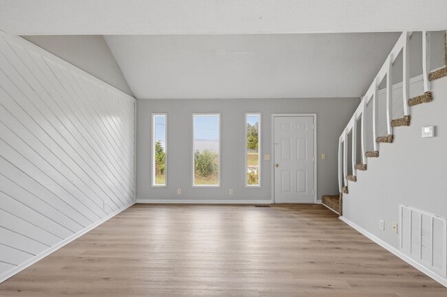 Photo - 90 Park St (Chickamauga, GA) Townhome