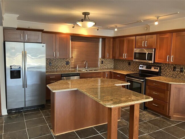 Foto del edificio - 201 W Laurel St