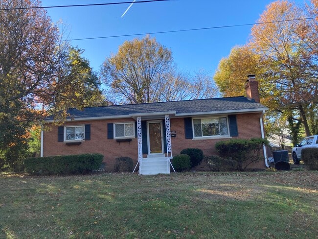 Photo - 6400 Pickett St House