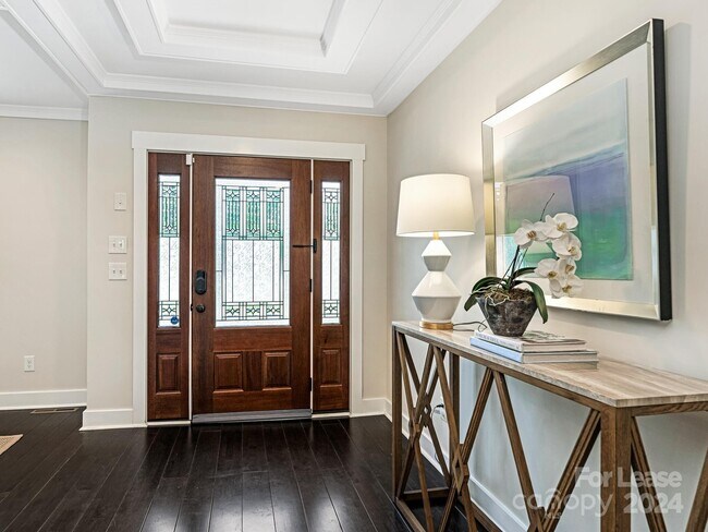 Building Photo - 3319 Providence Rd