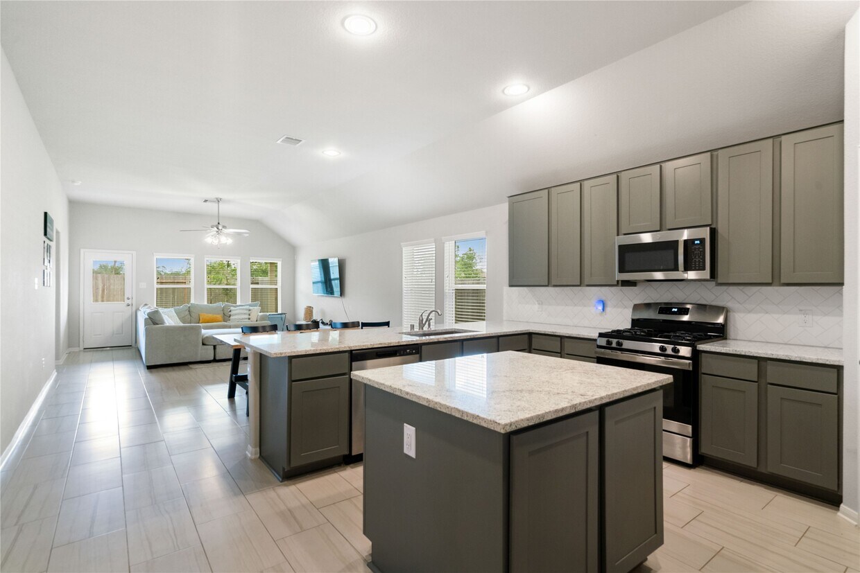 Foto principal - 1859 Cypress Canyon Trail