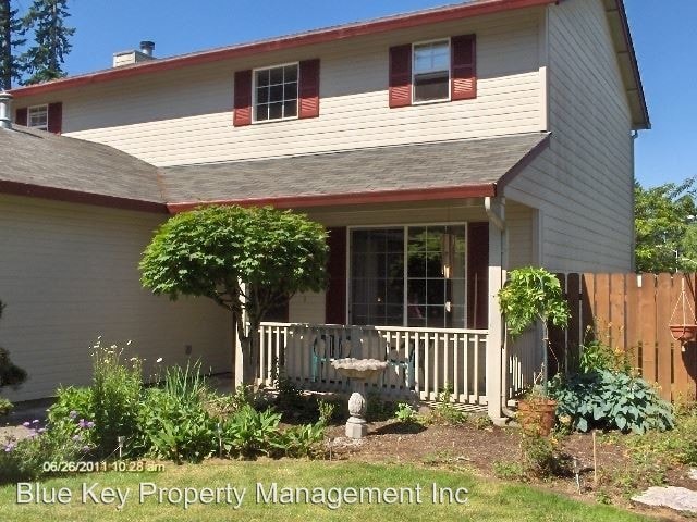 Primary Photo - 3 br, 2.5 bath House - 1402 NE 127th Ave