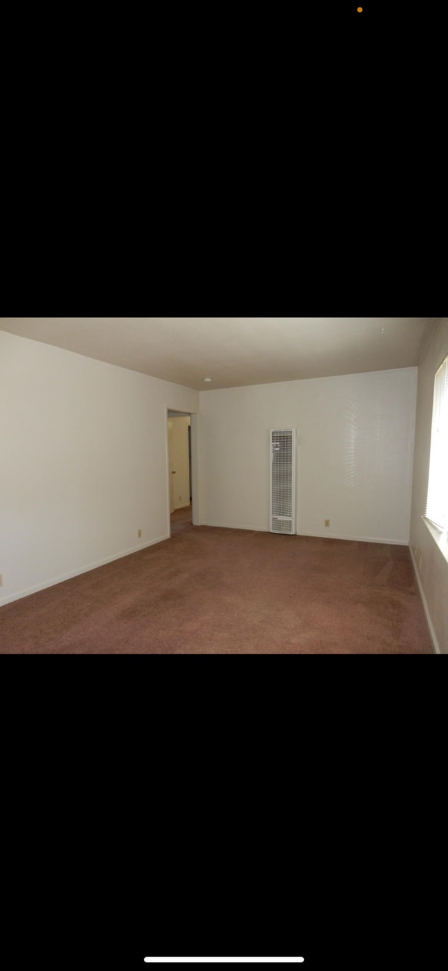 Building Photo - 1710 Benton St