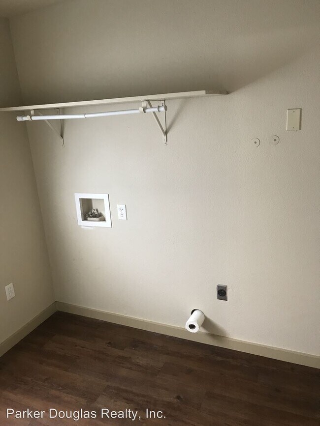 Foto del edificio - 2 br, 1 bath House - 707 South Street