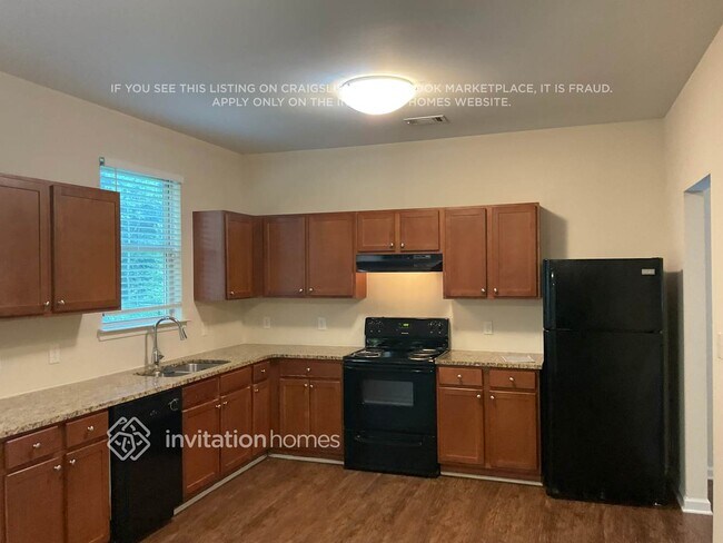 Foto del edificio - 1023 Rock Hill Pkwy