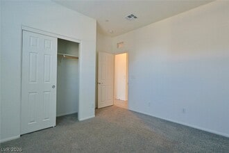Building Photo - 626 Sedum Ave.