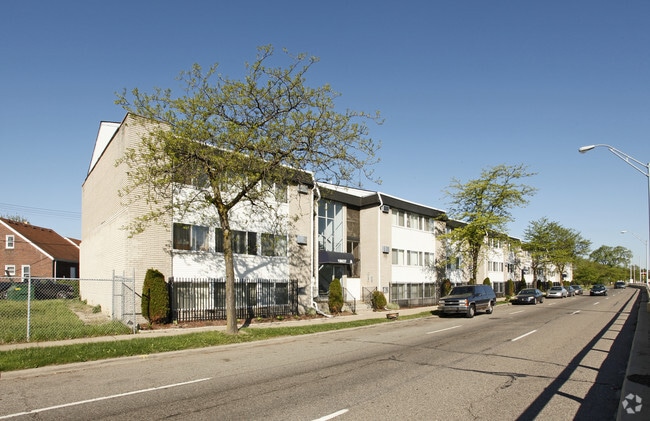 Building Photo - Pickford Place Apartments