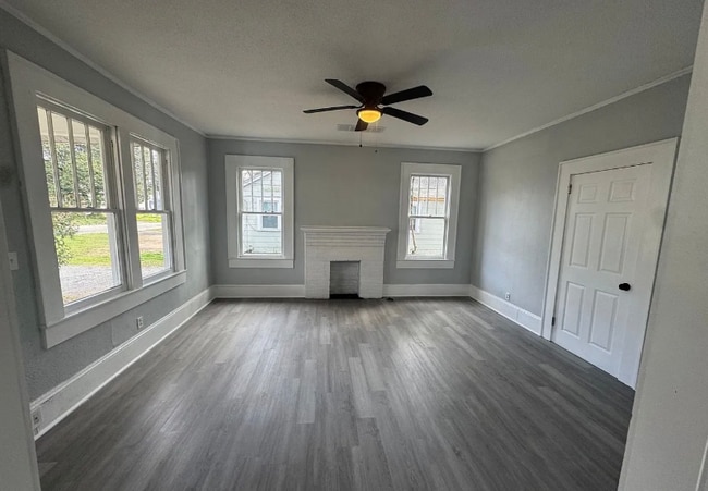 Foto del edificio - 2514 Poplar St