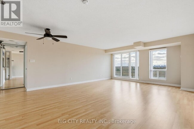 Building Photo - 399 South Park Rd