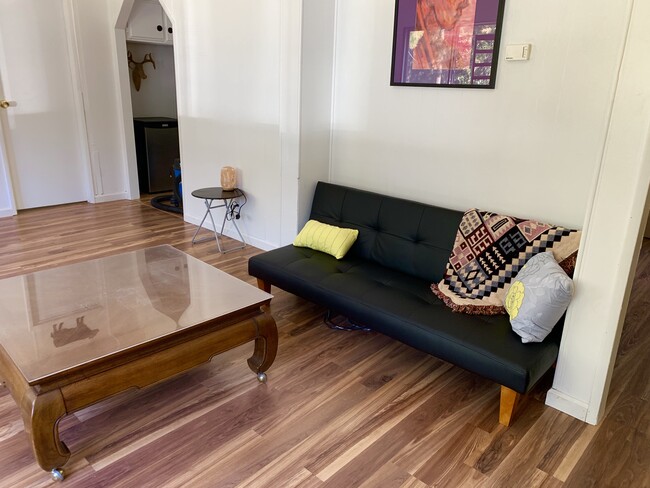 Livingroom - 8762 Genesee Rd