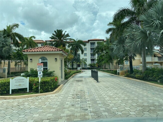 Building Photo - 4610 NW 79th Ave