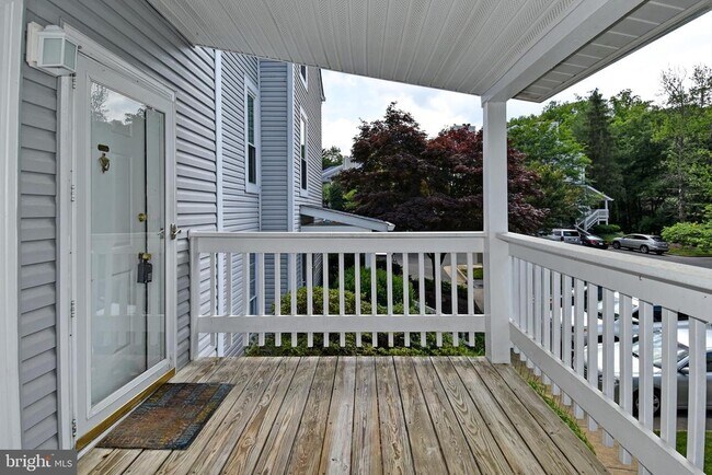 Building Photo - 12040 Cardamom Dr