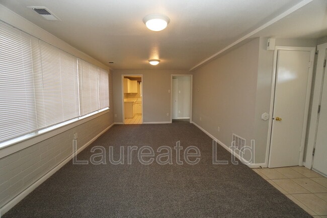Foto del edificio - 6065 W 39th Pl