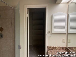 Building Photo - 13726 Pebble Oak Dr