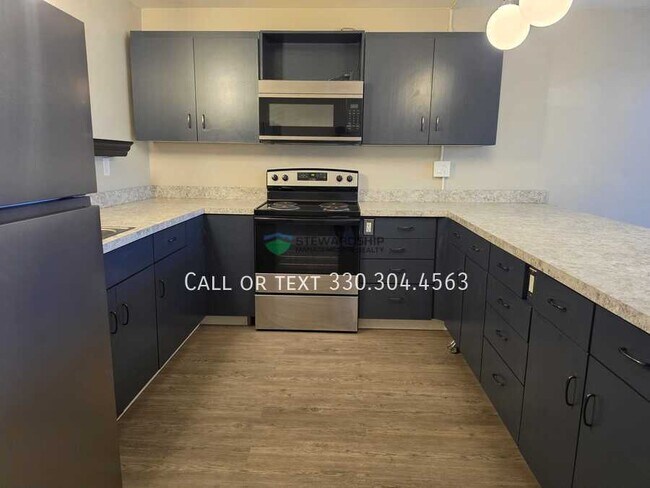 Foto del edificio - 2331 E Market St