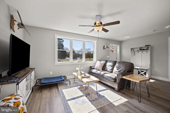 Foto del edificio - 11021 Bowerman Rd