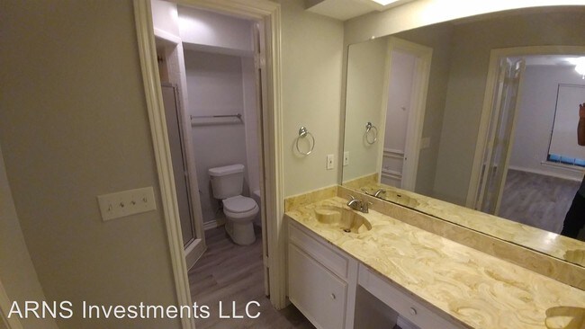 Building Photo - 3 br, 2 bath House - 2035 Teton Pl #A