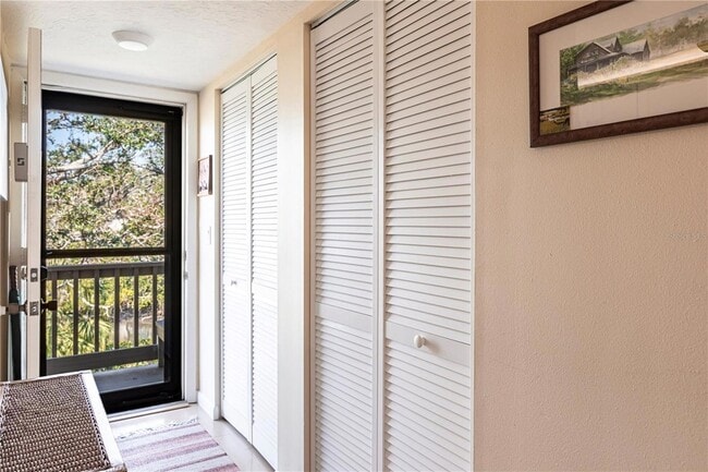 Building Photo - 1531 Clower Creek Dr