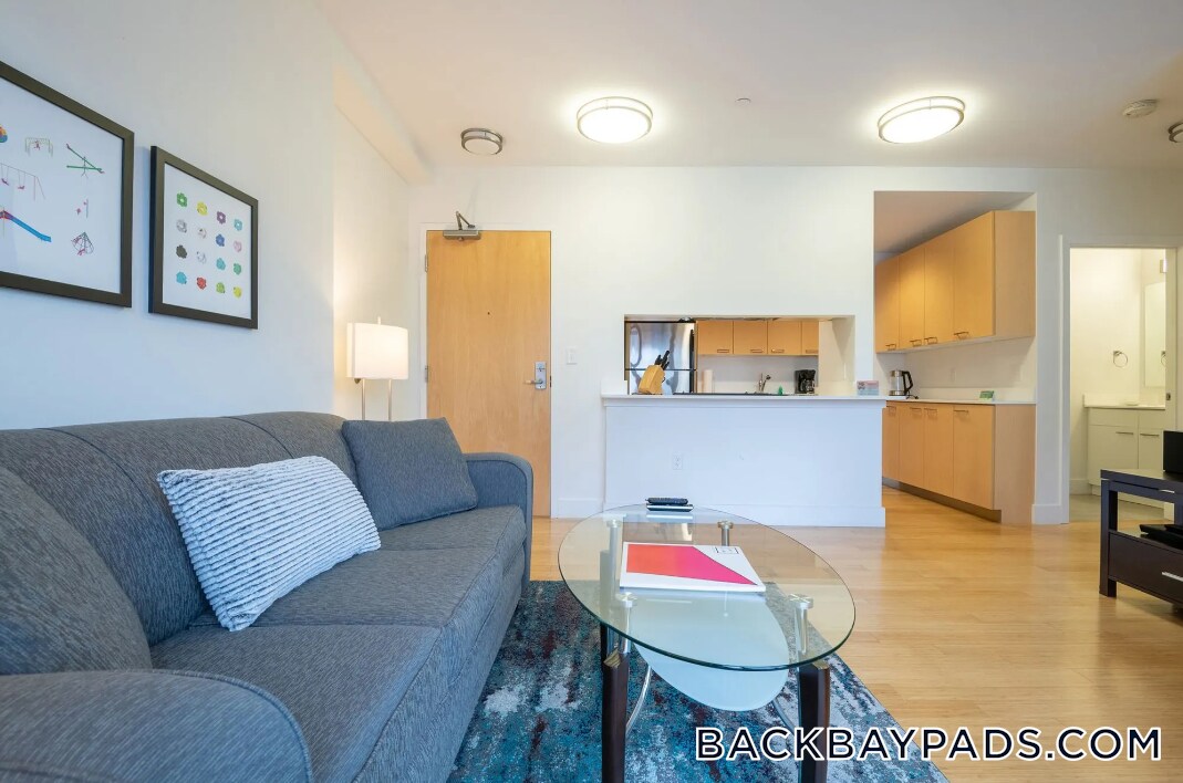 Foto principal - 1085 Boylston St