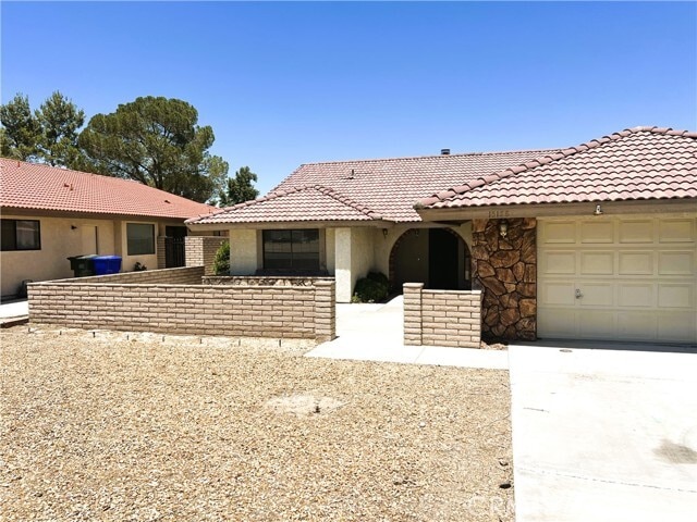 Primary Photo - 15178 Little Bow Ln