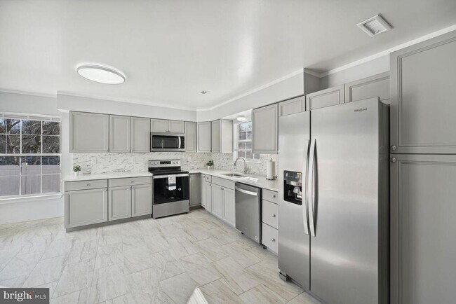 Foto del edificio - 5314 Broadwater St