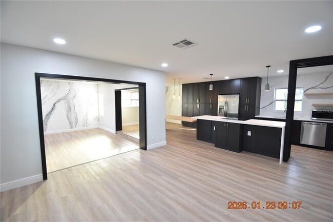 Building Photo - 3606 River Grove Dr