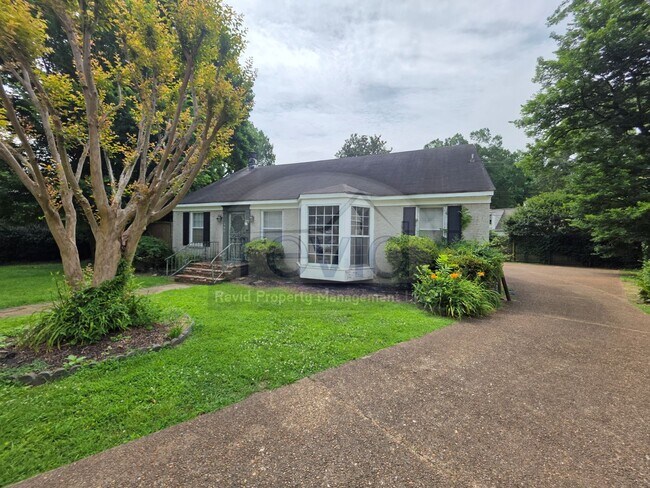 Foto del edificio - 148 Barnett Pl