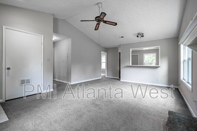 Building Photo - 5793 Williamsburg Trce