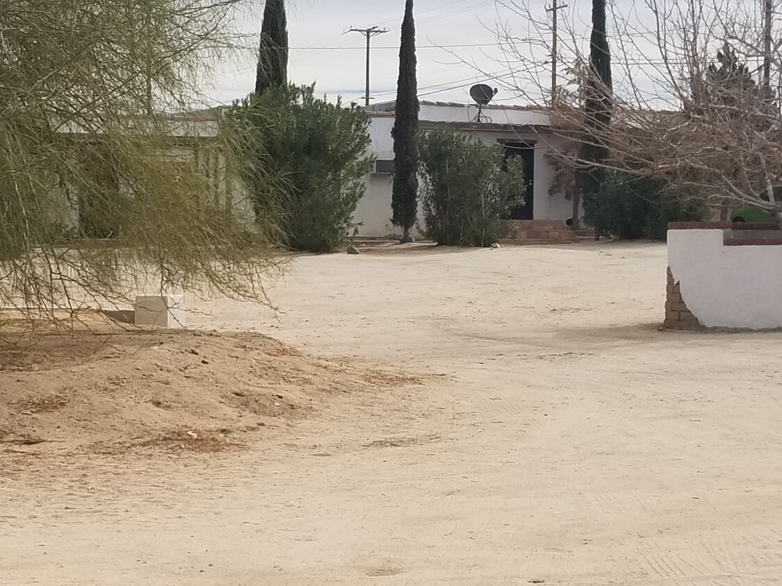 73550 Two Mile Rd Unit 7, Twentynine Palms, CA 92277 Condo for Rent