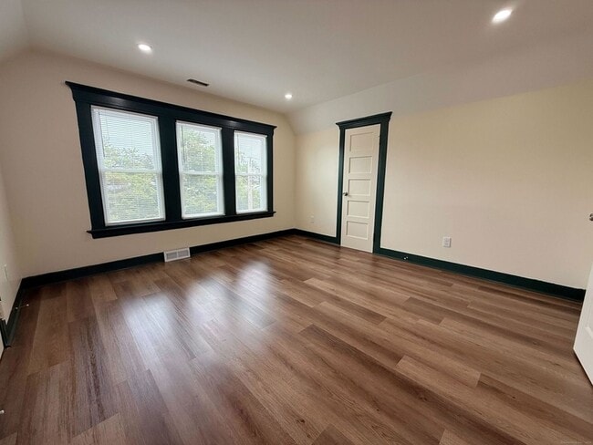 Building Photo - 130 Hubinger St