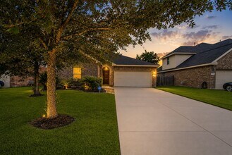 Building Photo - 25531 Forest Springs Lake