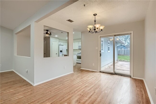 Foto del edificio - 12408 Turtleback Ln