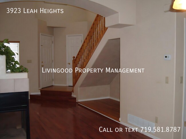 Building Photo - 3923 Leah Heights