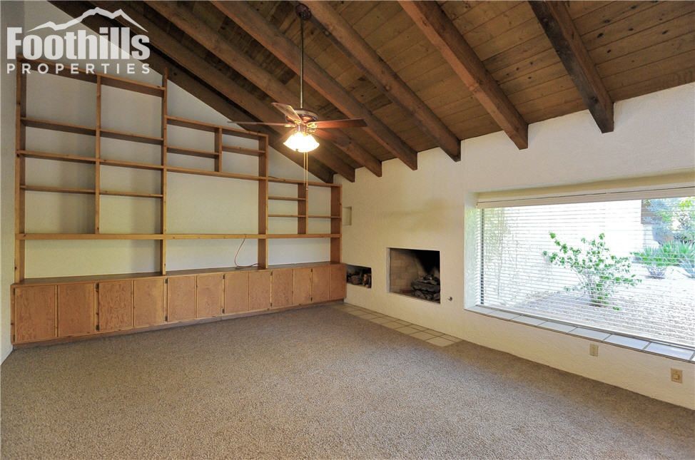 Foto principal - 835 E Placita Del Mirador