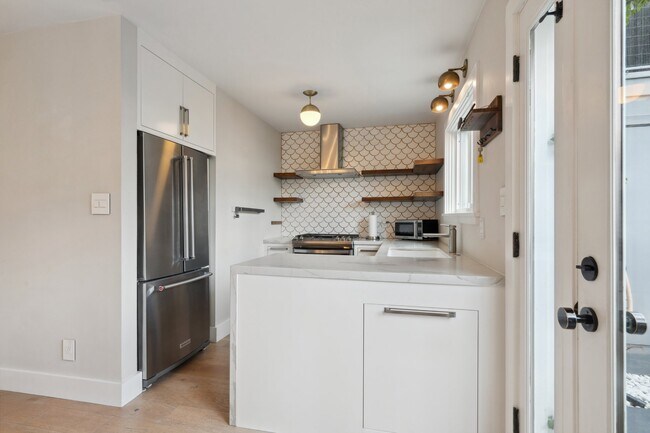 Foto del edificio - 2740 Walnut Blvd
