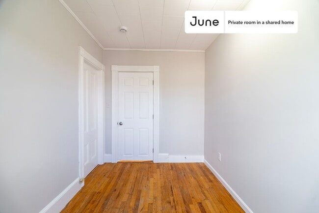 Photo - Room in Shared 4 bed/1 bath home