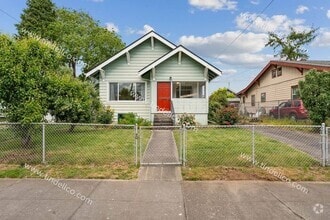 Building Photo - 1635 N Alberta St
