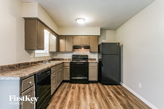 Foto del edificio - 4939 Norcroft Dr