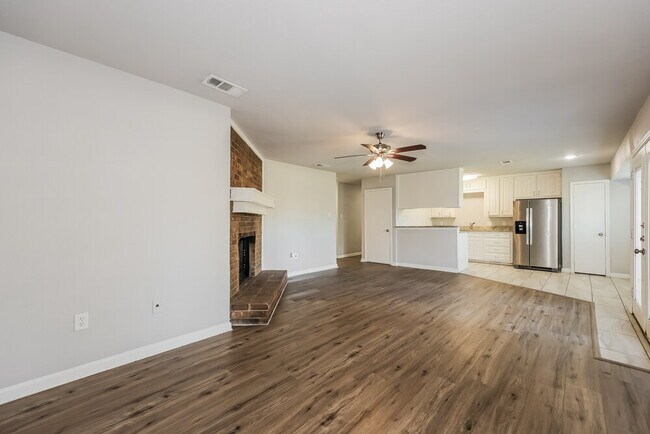 Foto del edificio - 5719 Myers Rd