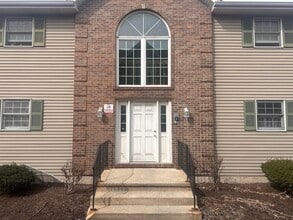 Building Photo - 434 S Peace Rd