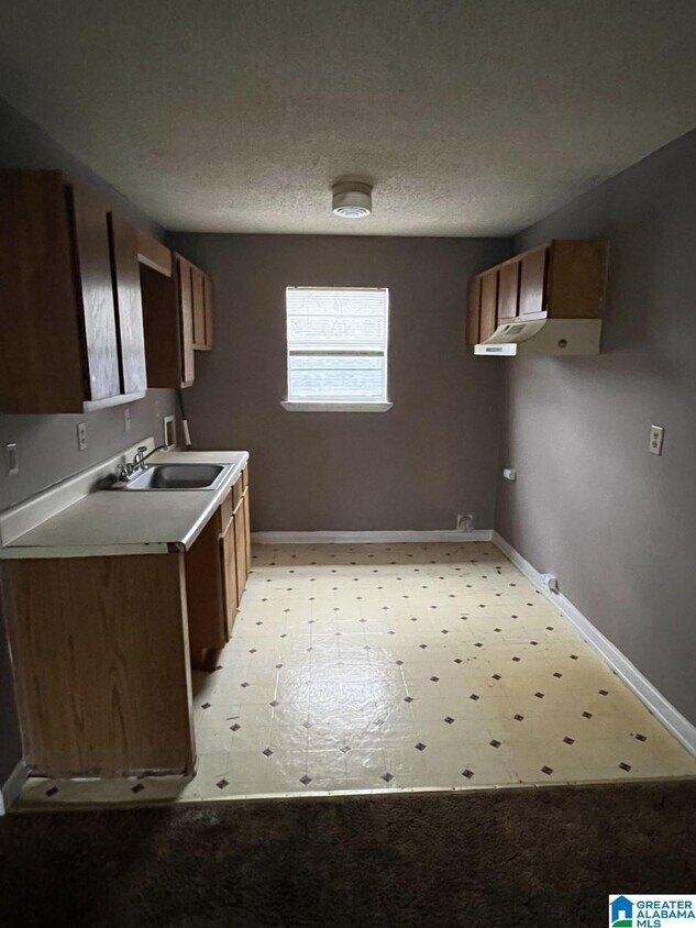 Primary Photo - 7725 Rugby Ave