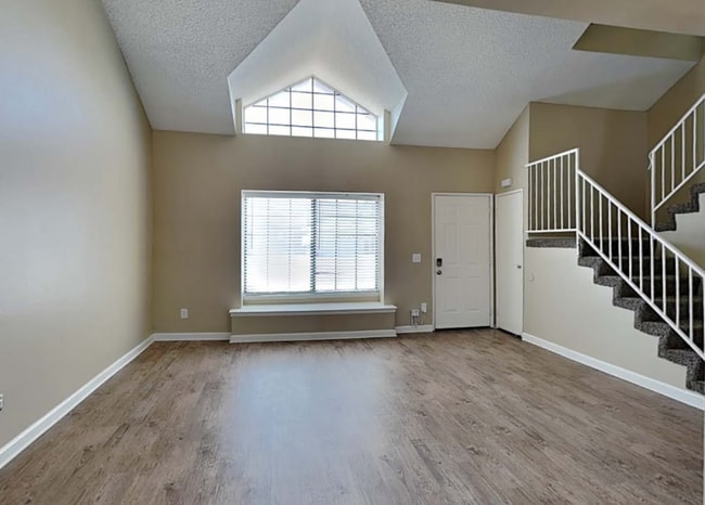 Building Photo - 4861 Lime Ave