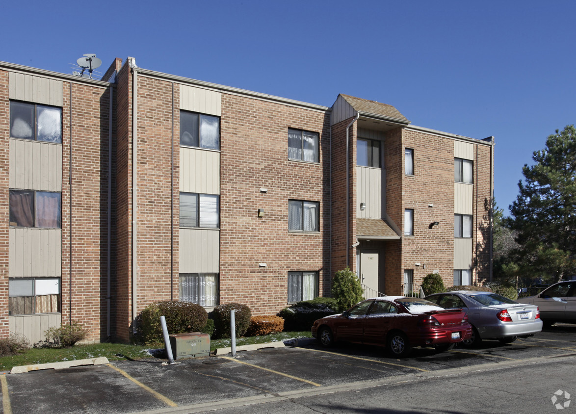 Building Photo - 1487 E Ports O Call Dr