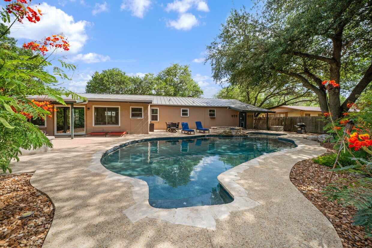Foto principal - 908 29th St